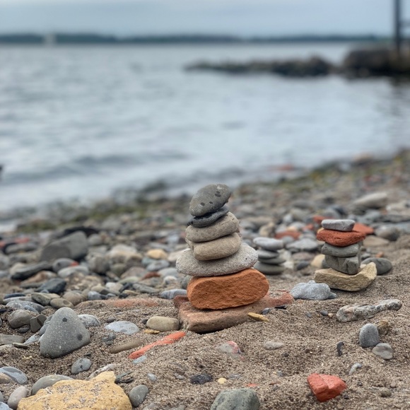 Meet your Posher, Sue - Picture 2 of 3